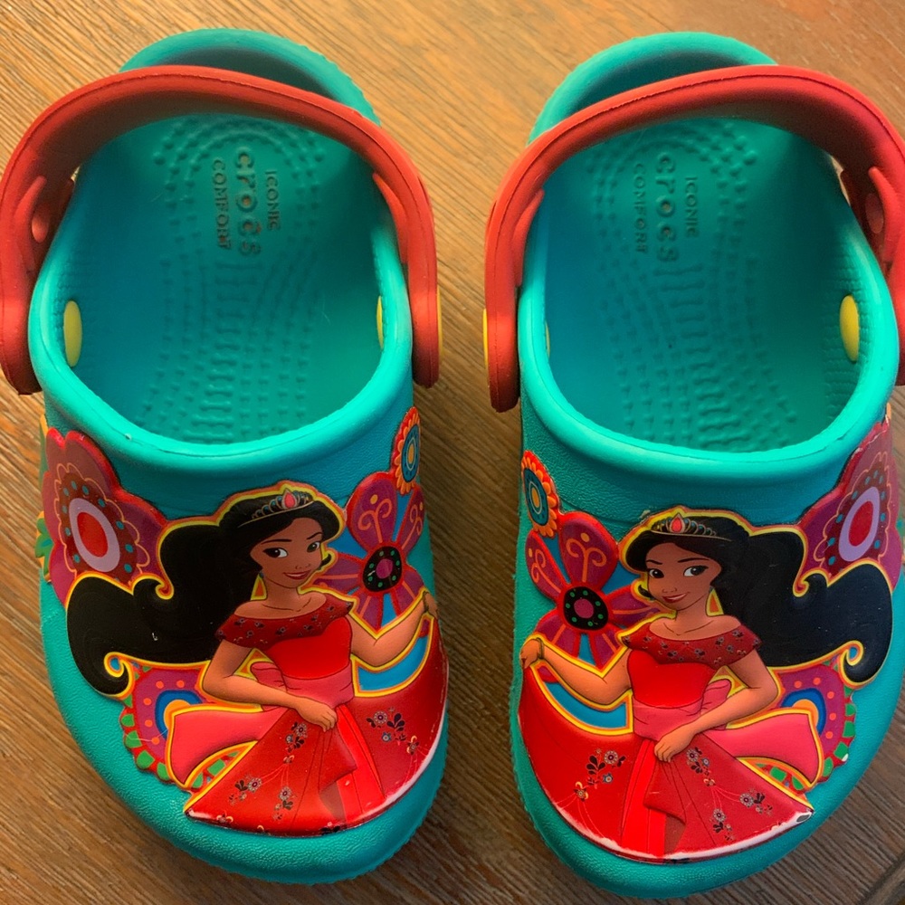 Princess Elena Crocs.